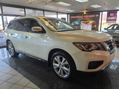 2018 Nissan Pathfinder SLE 4DR SUV 4X4/NAVI /CAMERA   - Photo 4 - Hamilton, OH 45015