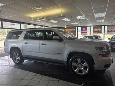 2016 Chevrolet Suburban LS 4DR SUV 4X4   - Photo 8 - Hamilton, OH 45015