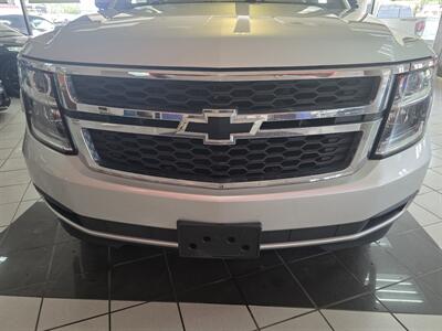 2016 Chevrolet Suburban LS 4DR SUV 4X4   - Photo 32 - Hamilton, OH 45015