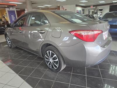 2019 Toyota Corolla LE 4DR SEDAN   - Photo 6 - Hamilton, OH 45015