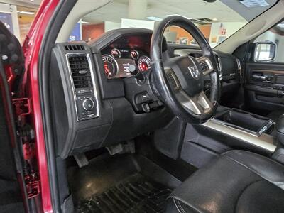 2015 RAM 1500 Laramie CREW CAB 4X4/V8 - Photo 8 - Hamilton, OH 45015