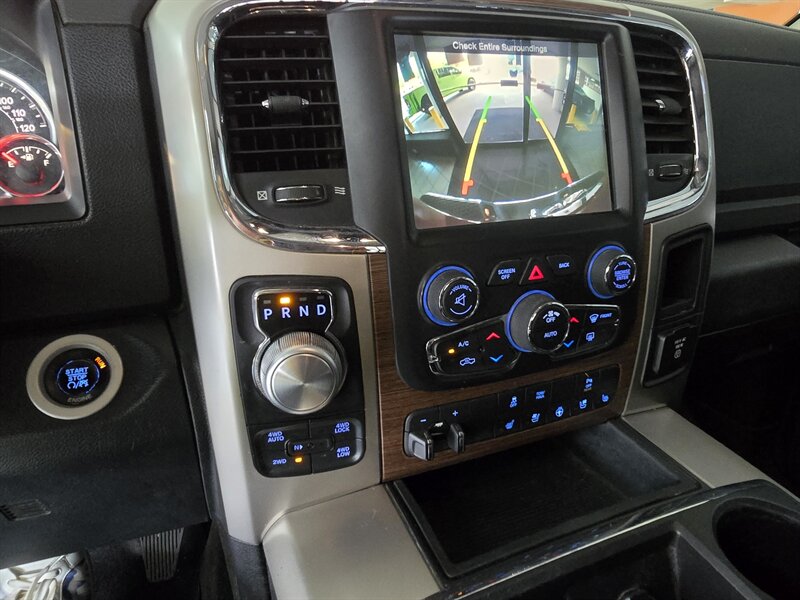 2015 RAM 1500 Laramie CREW CAB 4X4/V8 - Photo 22 - Hamilton, OH 45015