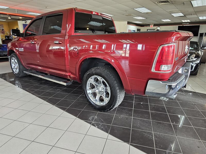 2015 RAM 1500 Laramie CREW CAB 4X4/V8 - Photo 6 - Hamilton, OH 45015