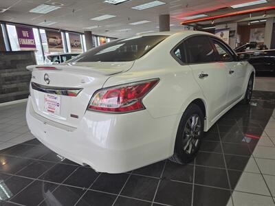 2015 Nissan Altima 2.5 S 4DR SEDAN   - Photo 4 - Hamilton, OH 45015