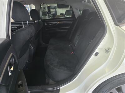 2015 Nissan Altima 2.5 S 4DR SEDAN   - Photo 11 - Hamilton, OH 45015