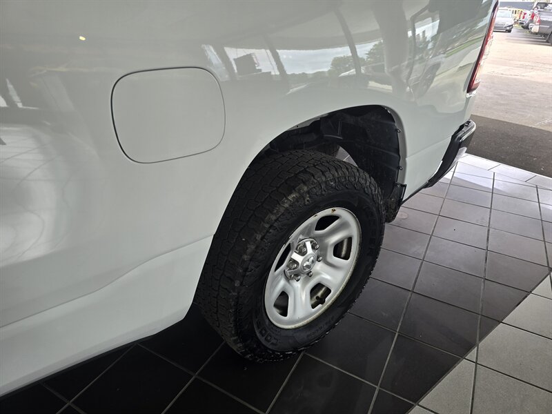 2022 RAM 1500 Tradesman - Photo 38 - Hamilton, OH 45015