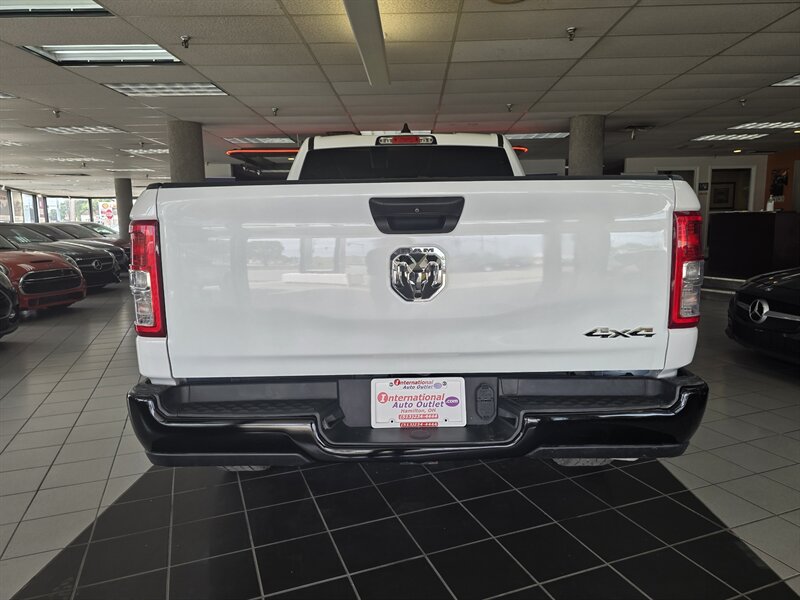 2022 RAM 1500 Tradesman - Photo 18 - Hamilton, OH 45015