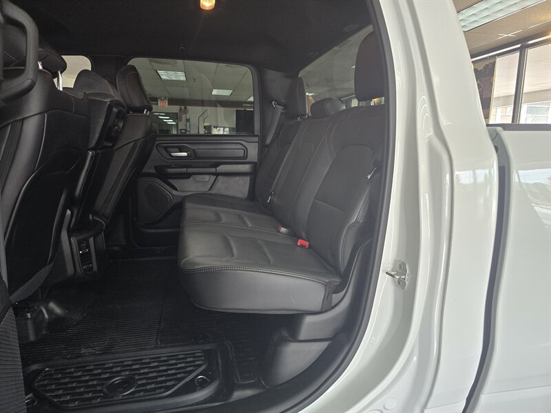 2022 RAM 1500 Tradesman - Photo 11 - Hamilton, OH 45015