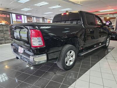 2019 RAM 1500 Big Horn   - Photo 4 - Hamilton, OH 45015