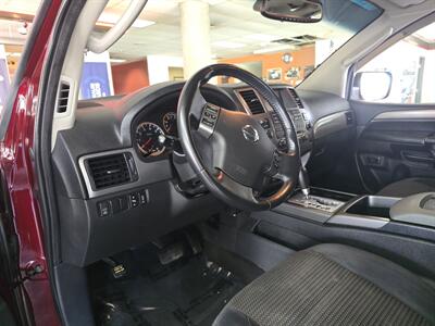 2012 Nissan Armada SV 4DR SUV AWD - Photo 8 - Hamilton, OH 45015
