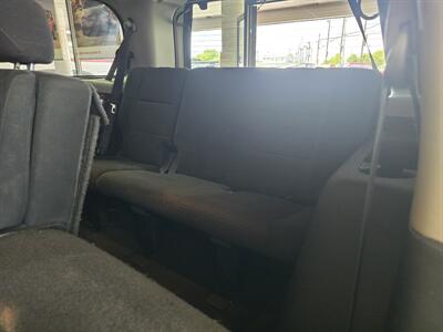 2012 Nissan Armada SV 4DR SUV AWD - Photo 12 - Hamilton, OH 45015