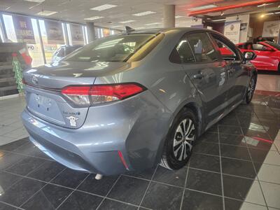 2022 Toyota Corolla LE 4DR SEDAN   - Photo 4 - Hamilton, OH 45015