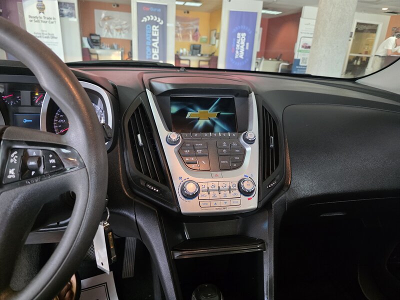 2016 Chevrolet Equinox LS 4DR SUV - Photo 31 - Hamilton, OH 45015