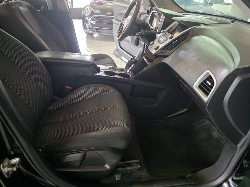 2016 Chevrolet Equinox LS 4DR SUV - Photo 22 - Hamilton, OH 45015