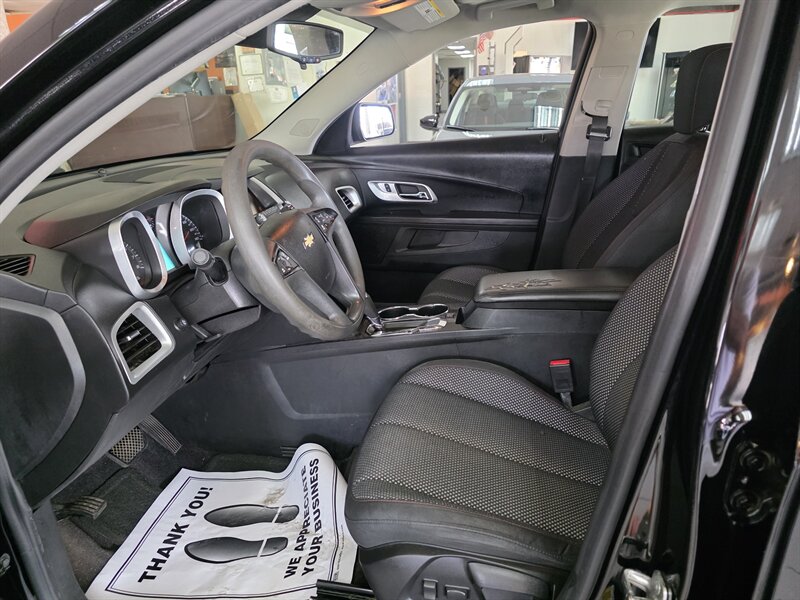 2016 Chevrolet Equinox LS 4DR SUV - Photo 15 - Hamilton, OH 45015