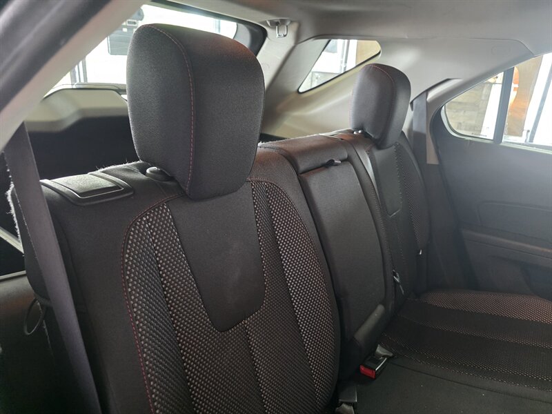 2016 Chevrolet Equinox LS 4DR SUV - Photo 25 - Hamilton, OH 45015