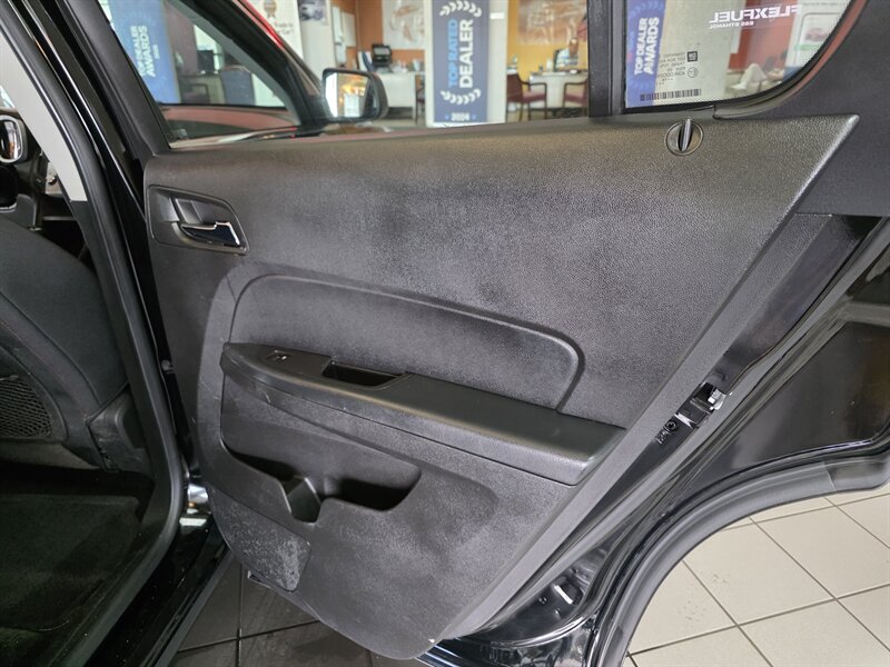 2016 Chevrolet Equinox LS 4DR SUV - Photo 23 - Hamilton, OH 45015