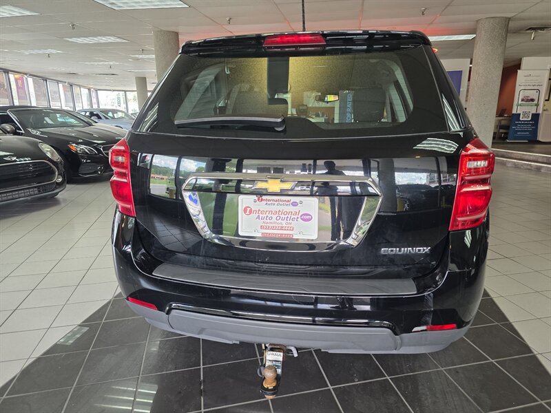 2016 Chevrolet Equinox LS 4DR SUV - Photo 6 - Hamilton, OH 45015