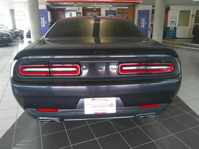 2017 Dodge Challenger R/T 2DR COUPE   - Photo 6 - Hamilton, OH 45015