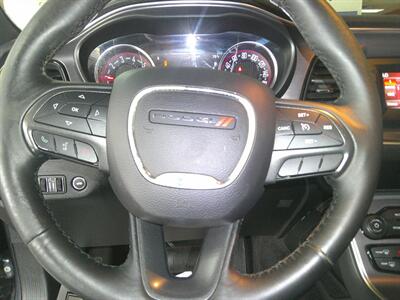 2017 Dodge Challenger R/T 2DR COUPE   - Photo 24 - Hamilton, OH 45015