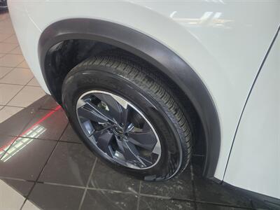 2024 Nissan Rogue SV 4DR SUV - Photo 32 - Hamilton, OH 45015
