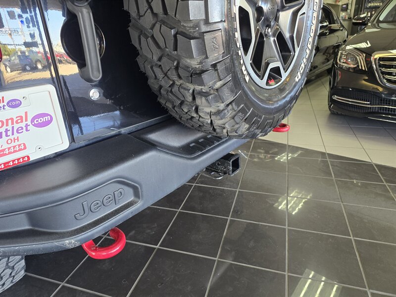 2013 Jeep Wrangler UNLIMITED RUBICON 4DR SUV 4X4/10TH ANNIVERSARY - Photo 32 - Hamilton, OH 45015