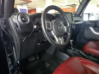 2013 Jeep Wrangler UNLIMITED RUBICON 4DR SUV 4X4/10TH ANNIVERSARY - Photo 9 - Hamilton, OH 45015