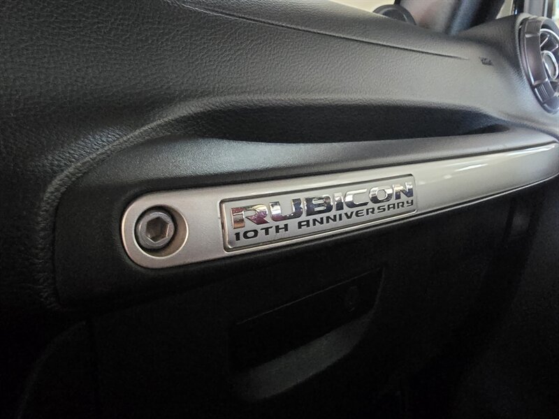2013 Jeep Wrangler UNLIMITED RUBICON 4DR SUV 4X4/10TH ANNIVERSARY - Photo 31 - Hamilton, OH 45015