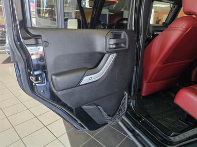 2013 Jeep Wrangler UNLIMITED RUBICON 4DR SUV 4X4/10TH ANNIVERSARY - Photo 11 - Hamilton, OH 45015