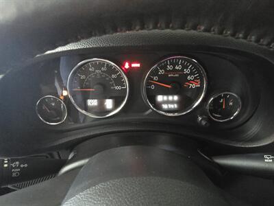2013 Jeep Wrangler UNLIMITED RUBICON 4DR SUV 4X4/10TH ANNIVERSARY - Photo 29 - Hamilton, OH 45015