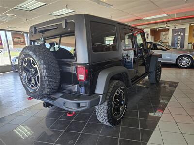 2013 Jeep Wrangler UNLIMITED RUBICON 4DR SUV 4X4/10TH ANNIVERSARY - Photo 4 - Hamilton, OH 45015
