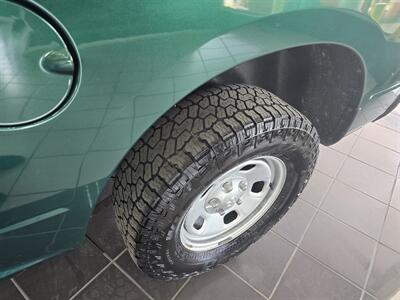 2022 RAM 1500 Classic Tradesman 4DR QUAD CAB 4X4   - Photo 29 - Hamilton, OH 45015