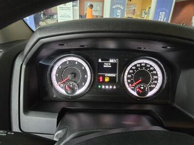2022 RAM 1500 Classic Tradesman 4DR QUAD CAB 4X4   - Photo 26 - Hamilton, OH 45015