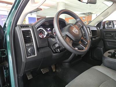 2022 RAM 1500 Classic Tradesman 4DR QUAD CAB 4X4   - Photo 8 - Hamilton, OH 45015