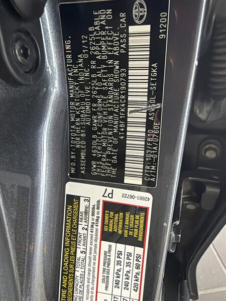 2012 Toyota Camry XLE 4DR SEDAN - Photo 32 - Hamilton, OH 45015