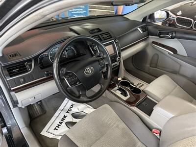 2012 Toyota Camry XLE 4DR SEDAN - Photo 10 - Hamilton, OH 45015