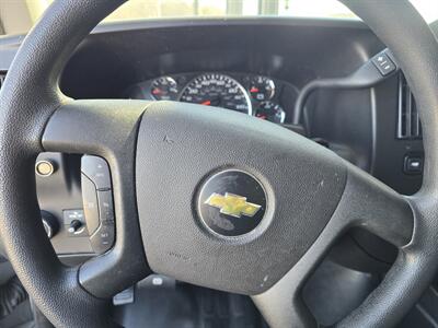 2020 Chevrolet Express 2500   - Photo 25 - Hamilton, OH 45015