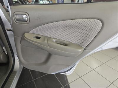 2006 Nissan Sentra 1.8T S 4DR SEDAN   - Photo 15 - Hamilton, OH 45015