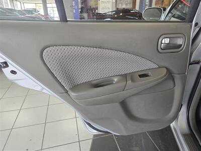 2006 Nissan Sentra 1.8T S 4DR SEDAN   - Photo 11 - Hamilton, OH 45015