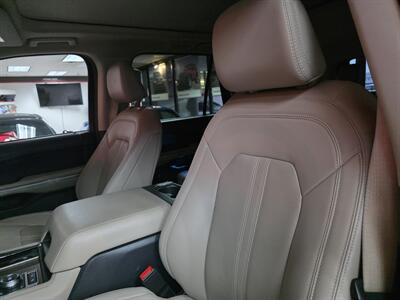 2024 Ford Expedition Limited 4DR SUV 4X4 - Photo 16 - Hamilton, OH 45015