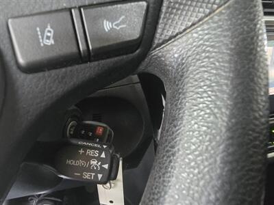 2017 Toyota Corolla LE 4DR SEDAN   - Photo 22 - Hamilton, OH 45015