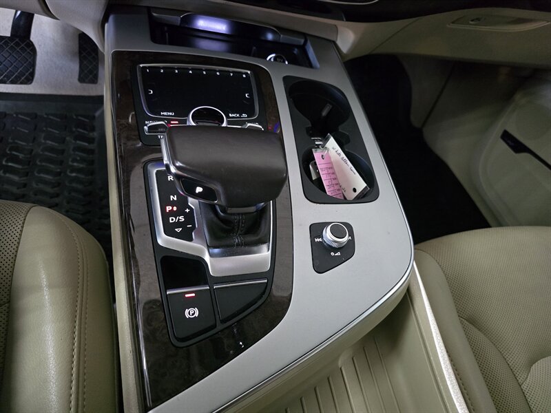 2019 Audi Q7 quattro Premium Plus 45 TFSI 4DR SUV AWD - Photo 31 - Hamilton, OH 45015