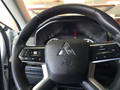 2024 Mitsubishi Outlander ES   - Photo 23 - Hamilton, OH 45015