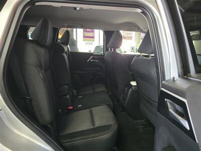 2024 Mitsubishi Outlander ES   - Photo 29 - Hamilton, OH 45015