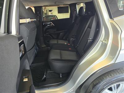 2024 Mitsubishi Outlander ES   - Photo 11 - Hamilton, OH 45015