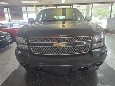 2011 Chevrolet Suburban LTZ  4DR SUV 4WD   - Photo 2 - Hamilton, OH 45015