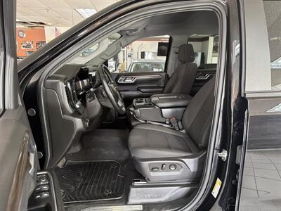 2025 Chevrolet Silverado 1500 LT   - Photo 9 - Hamilton, OH 45015