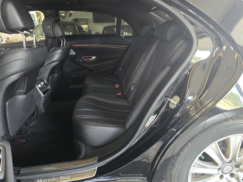 2015 Mercedes-Benz S 550 4MATIC 4DR SEDAN AWD - Photo 12 - Hamilton, OH 45015