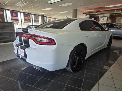 2016 Dodge Charger R/T - Photo 3 - Hamilton, OH 45015