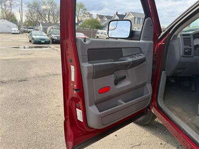 2007 Dodge Ram 2500 SLT 4dr Quad Cab 4X4   - Photo 22 - Hamilton, OH 45015